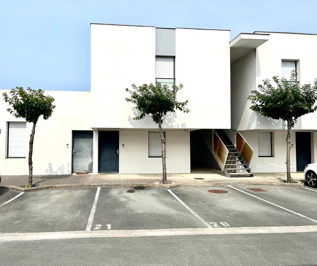 Lrx-0049 - Appartement Avec Exterieur 艾特雷 外观 照片